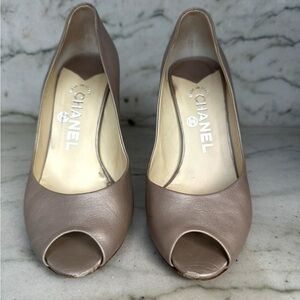 CHANEL Taupe Leather Peep-Toe Pumps
